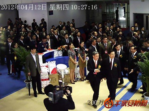 重庆高交会顺利举行，张德江副总理莅临海康威视展台